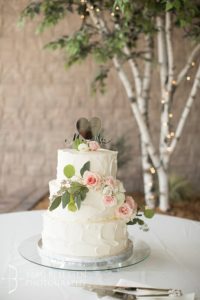 Close view of the three step wedding cake